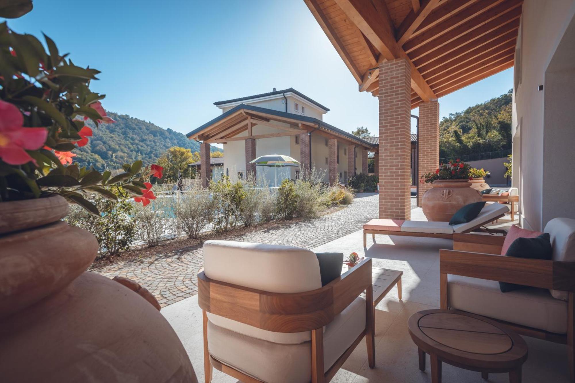 Agriturismo La Pertica Costermano Luaran gambar