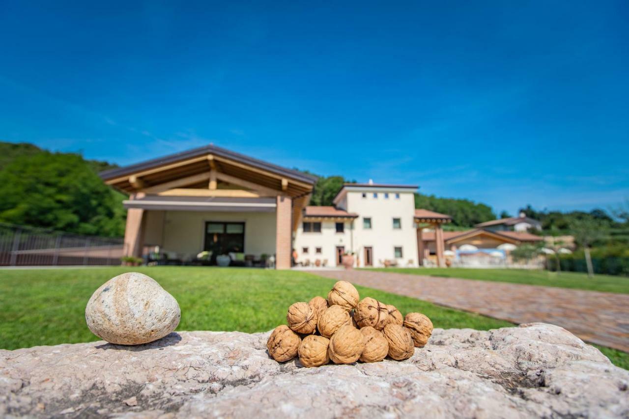 Agriturismo La Pertica Costermano Luaran gambar