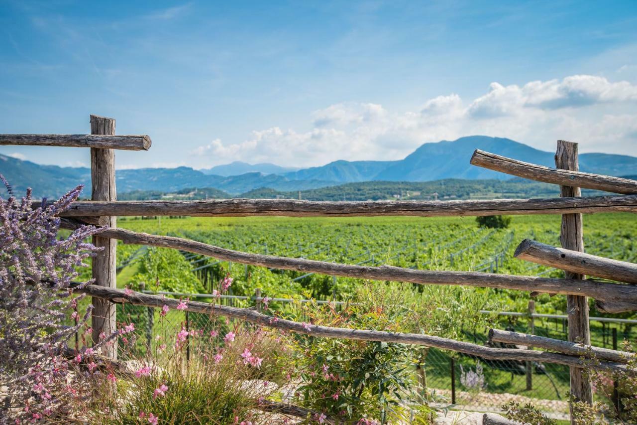 Agriturismo La Pertica Costermano Luaran gambar