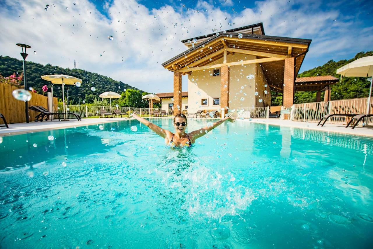 Agriturismo La Pertica Costermano Luaran gambar